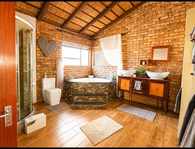 4 BEDROOM PROPERTY TO RENT IN CASSELDALE